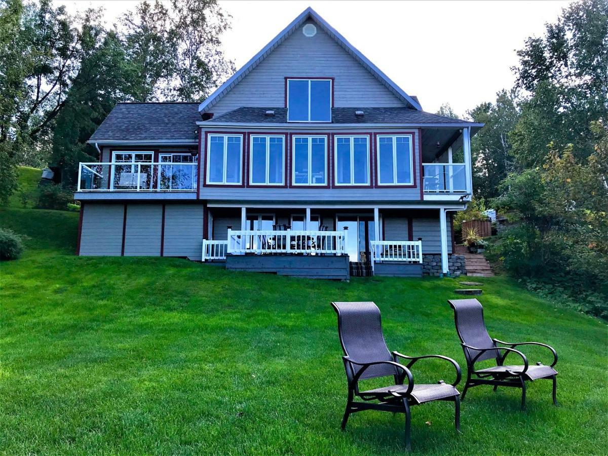 Panoramique Du Fjord Apartment LʼAnse-Saint-Jean Exterior foto